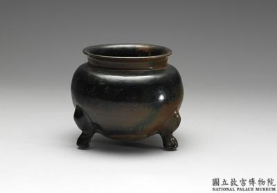 图片[2]-Fu vessel with three feet and in black glaze, Tang dynasty (618-907)-China Archive